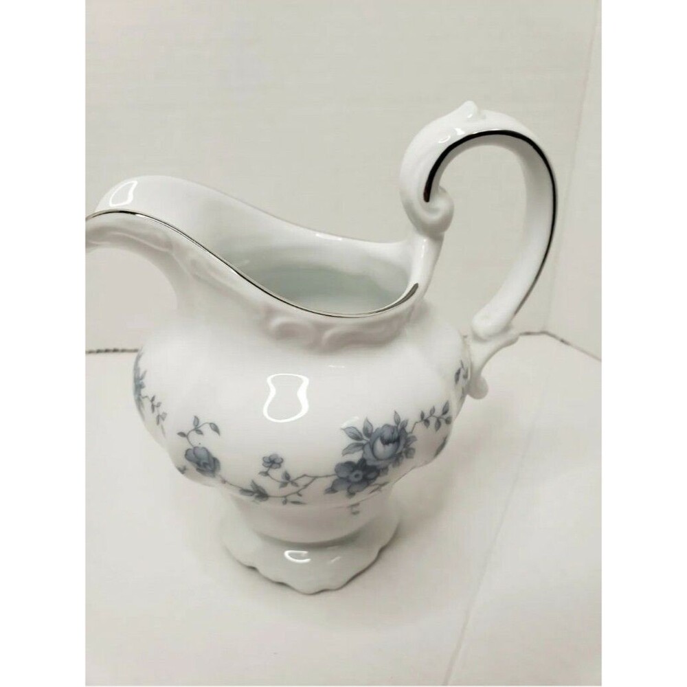 Johann Haviland Traditions Blue Garland Fine China Creamer